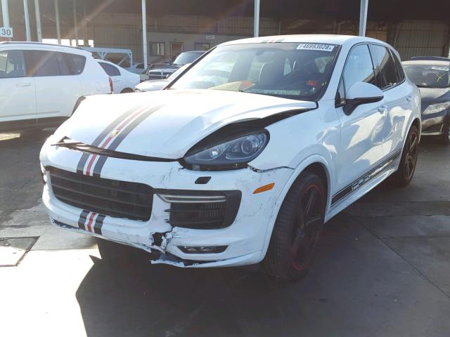 WP1AD2A28GLA79526 - 2016 PORSCHE CAYENNE GT WHITE photo 2