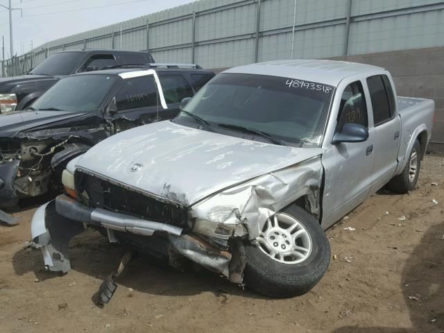 1D7HL38K64S573714 - 2004 DODGE DAKOTA QUA SILVER photo 2