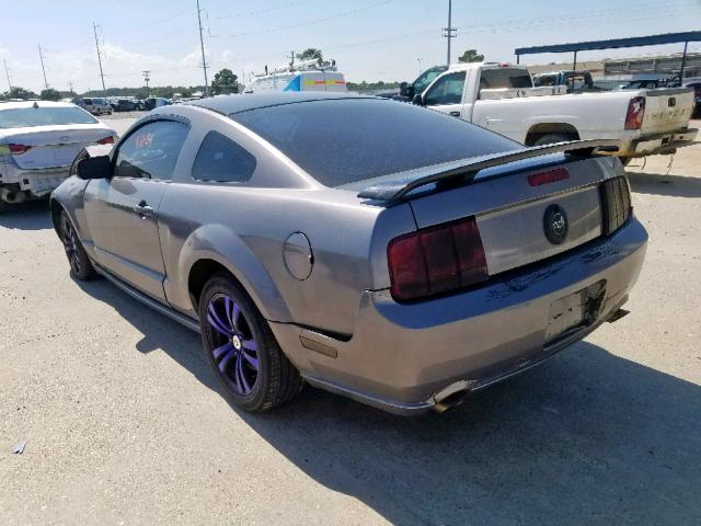 1ZVFT82H175263403 - 2007 FORD MUSTANG GT GRAY photo 3
