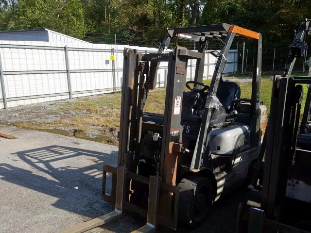 CP1F29W6113 - 2005 NISSAN FORKLIFT GRAY photo 2