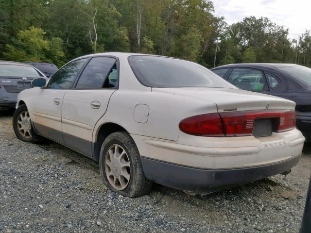 2G4WF551441278512 - 2004 BUICK REGAL GS WHITE photo 3