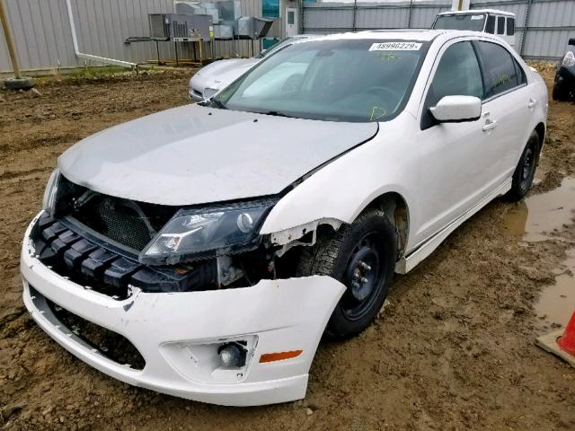 3FAHP0DC3BR228232 - 2011 FORD FUSION SPO WHITE photo 2