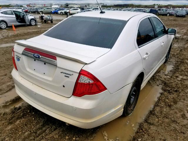 3FAHP0DC3BR228232 - 2011 FORD FUSION SPO WHITE photo 4