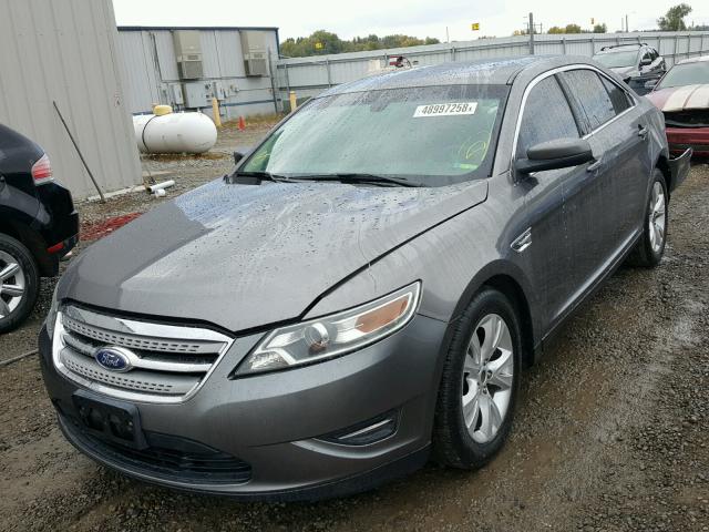 1FAHP2EWXBG171152 - 2011 FORD TAURUS SEL GRAY photo 2