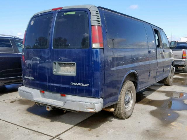 1GAHG39RX21205378 - 2002 CHEVROLET EXPRESS G3 BLUE photo 4