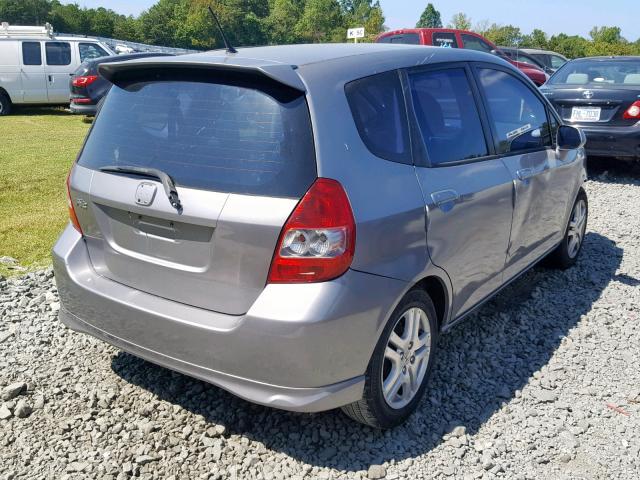 JHMGD38677S058312 - 2007 HONDA FIT S GRAY photo 4