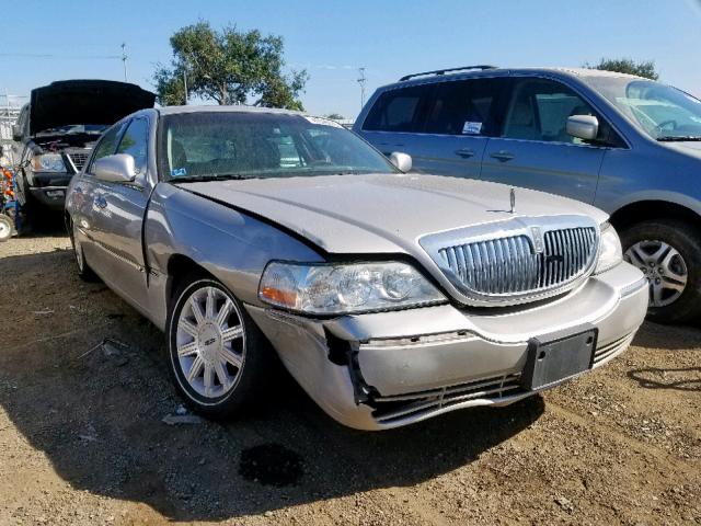 1LNHM82W16Y615072 - 2006 LINCOLN TOWN CAR S SILVER photo 1