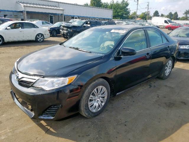 4T1BD1FK3EU141233 - 2014 TOYOTA CAMRY HYBR BLACK photo 2