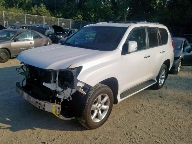 JTJBM7FX8A5001361 - 2010 LEXUS GX WHITE photo 2