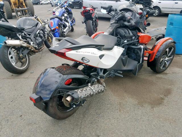 2BXNABC16EV000334 - 2014 CAN-AM SPYDER ROA ORANGE photo 4