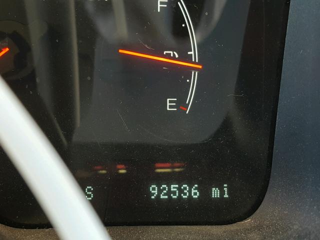 5LMEU68H04ZJ01234 - 2004 LINCOLN AVIATOR 灰色 照片 8