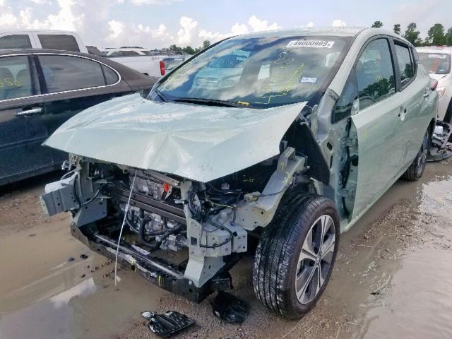 1N4AZ1CP4JC314457 - 2018 NISSAN LEAF S GREEN photo 2