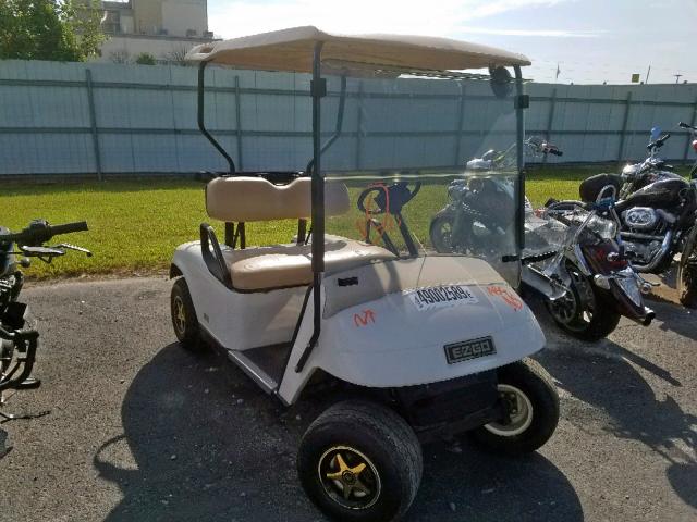 2302912 - 2005 EZGO GOLF CART WHITE photo 1