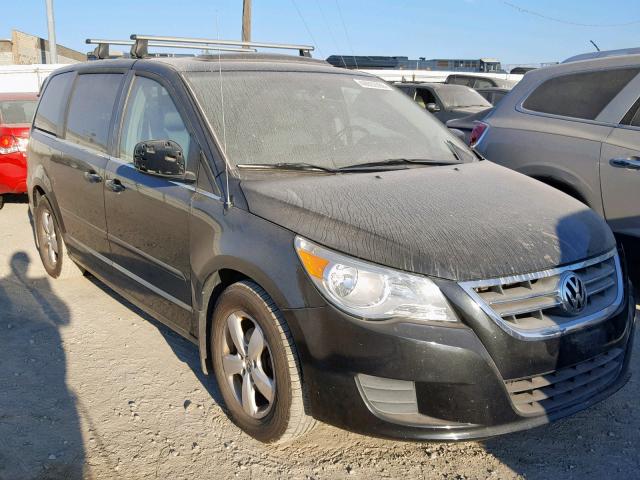 2V4RW5DX1AR360546 - 2010 VOLKSWAGEN ROUTAN SEL BLACK photo 1