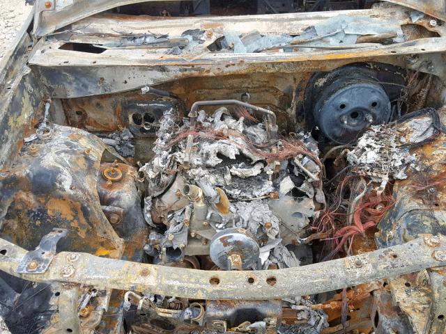 1GKET63M562136849 - 2006 GMC ENVOY DENA BURN photo 7