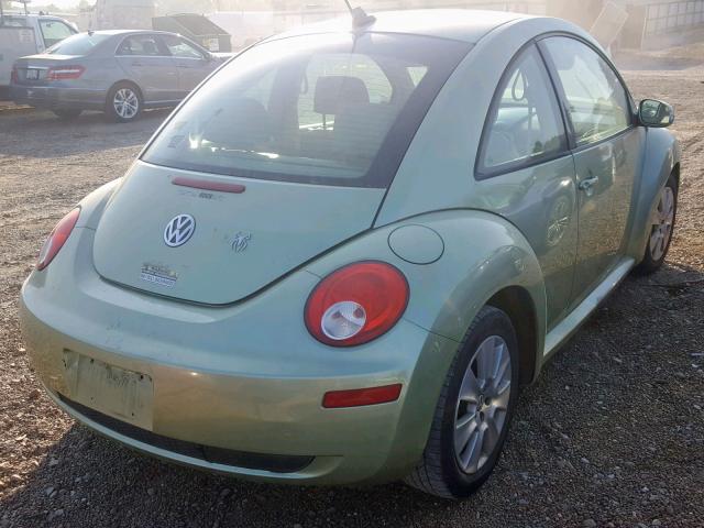 3VWPW31C89M501779 - 2009 VOLKSWAGEN NEW BEETLE 绿色 照片 4