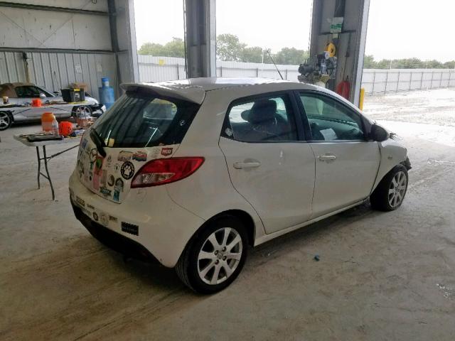 JM1DE1HZ0B0122775 - 2011 MAZDA MAZDA2 WHITE photo 4