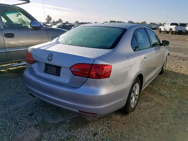 3VW2K7AJ1EM354016 - 2014 VOLKSWAGEN JETTA BASE 银色 照片 4