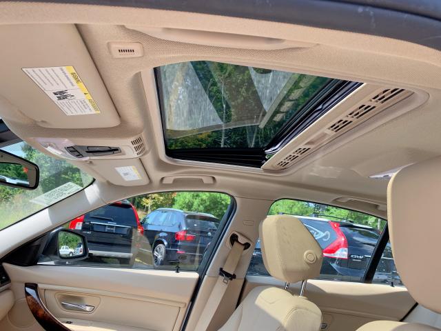 WBA8E5G58GNT40218 - 2016 BMW 320 XI WHITE photo 7