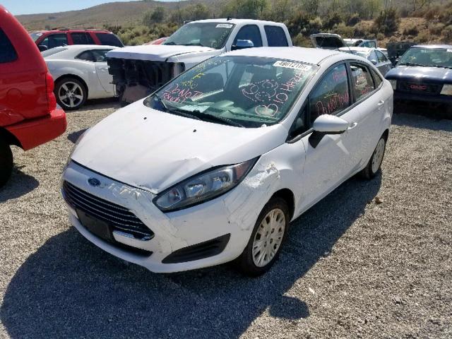 3FADP4AJ0EM174575 - 2014 FORD FIESTA S WHITE photo 2