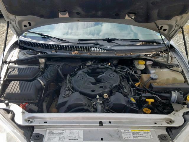 2B3HD46R44H646018 - 2004 DODGE INTREPID S 银色 照片 7