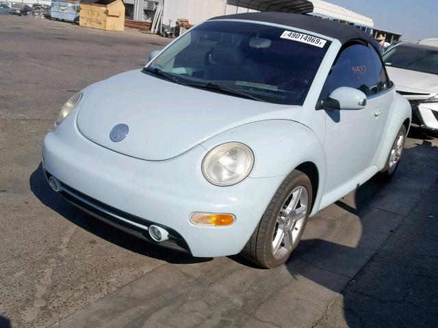 3VWCD31Y25M307176 - 2005 VOLKSWAGEN NEW BEETLE ლურჯი ფოტო 2