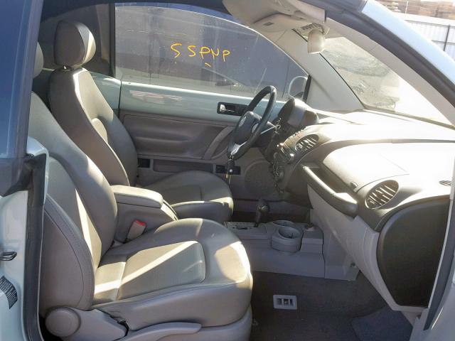 3VWCD31Y25M307176 - 2005 VOLKSWAGEN NEW BEETLE ლურჯი ფოტო 5