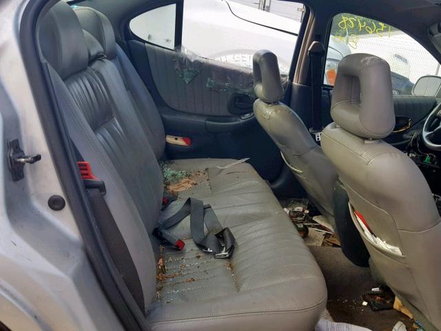 1G2WP52K02F235973 - 2002 PONTIAC GRAND PRIX SILVER photo 6