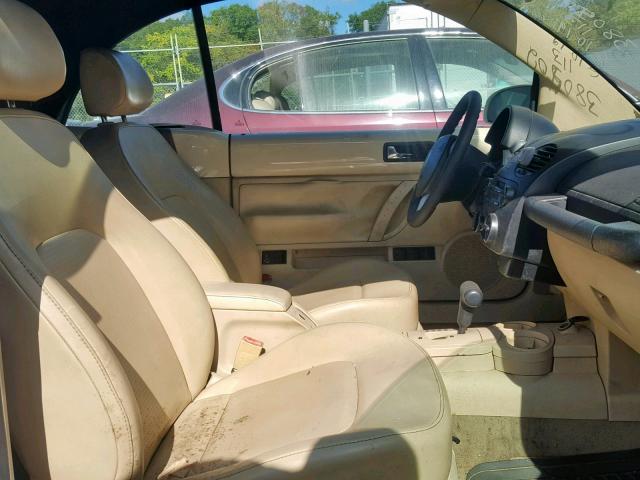 3VWCM31Y74M321962 - 2004 VOLKSWAGEN NEW BEETLE 黄色 照片 5