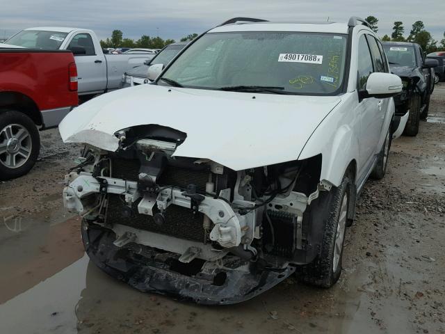 JA4AS3AWXAZ011730 - 2010 MITSUBISHI OUTLANDER WHITE photo 2