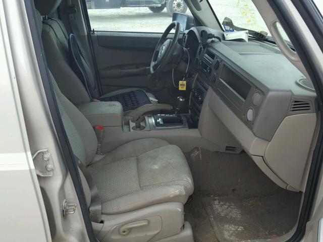 1J8HG48PX7C527892 - 2007 JEEP COMMANDER ვერცხლისფერი ფოტო 5