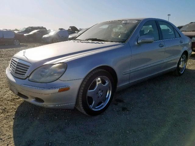 WDBNG75J1YA048722 - 2000 MERCEDES-BENZ S 500 SILVER photo 2