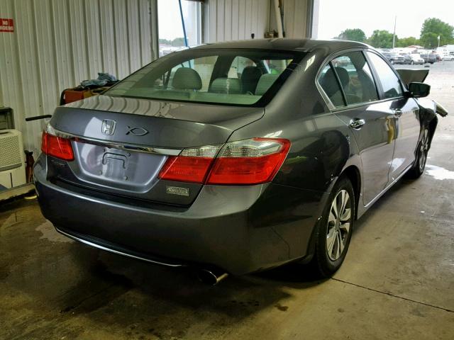 1HGCR2F34DA000875 - 2013 HONDA ACCORD LX GRAY photo 4