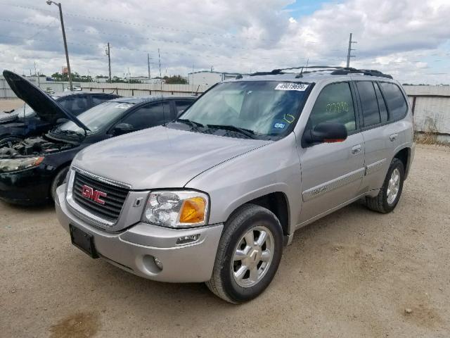 1GKDS13S852202308 - 2005 GMC ENVOY SILVER photo 2