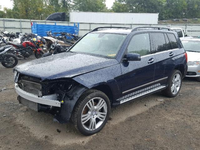 WDCGG0EB3FG371264 - 2015 MERCEDES-BENZ GLK 250 BL BLUE photo 2