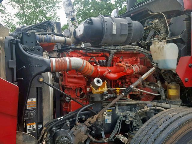 1XKDD48X5AJ269772 - 2010 KENWORTH CONSTRUCTI RED photo 7