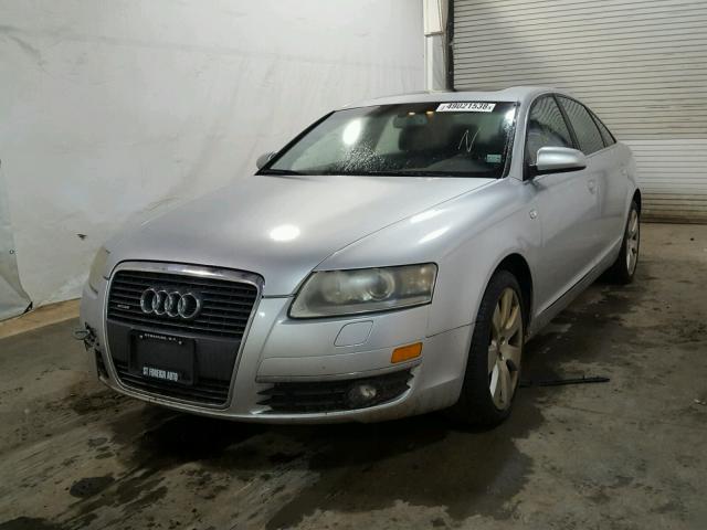 WAUDG74F25N070174 - 2005 AUDI A6 3.2 QUA SILVER photo 2