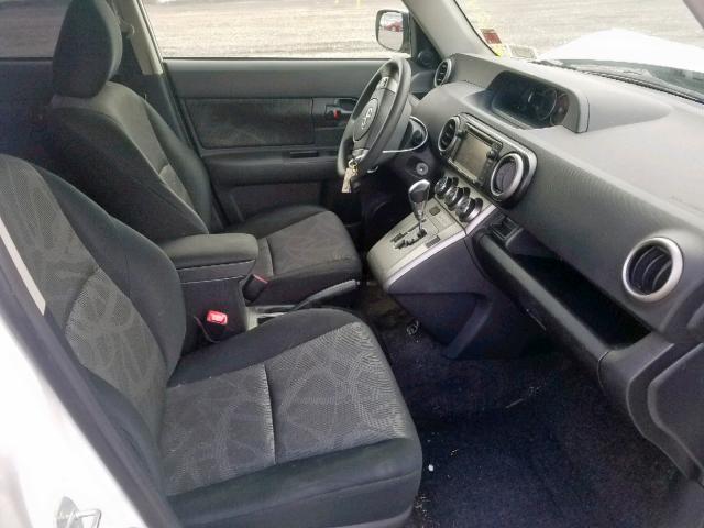 JTLZE4FEXDJ045017 - 2013 TOYOTA SCION XB 白色 照片 5