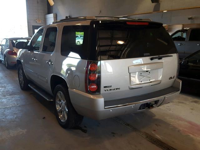 1GKFK03239R191184 - 2009 GMC YUKON DENA SILVER photo 3