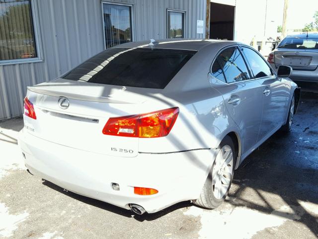 JTHBK262475029696 - 2007 LEXUS IS 250 SILVER photo 4