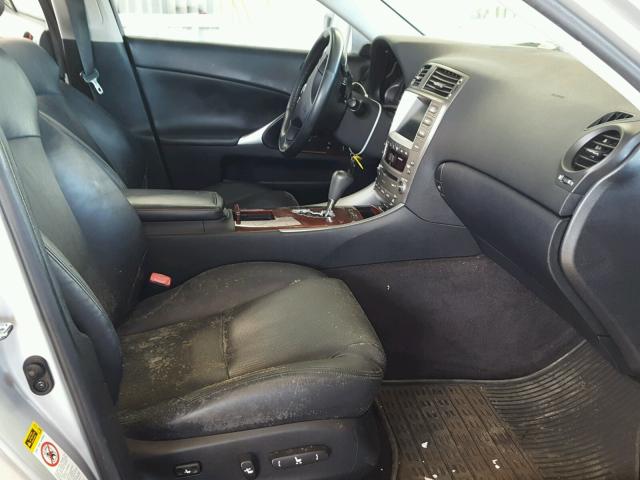 JTHBK262475029696 - 2007 LEXUS IS 250 SILVER photo 5