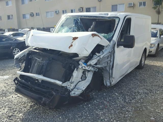 1N6BF0KM2FN804705 - 2015 NISSAN NV 1500 WHITE photo 2