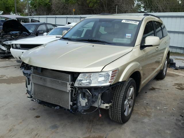 3D4PG1FG6BT566757 - 2011 DODGE JOURNEY MA GOLD photo 2