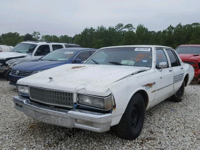 1G1BL54E2LR146007 - 1990 CHEVROLET CAPRICE WHITE photo 2