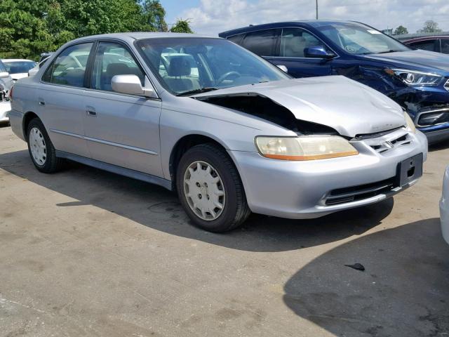 1HGCG56402A025544 - 2002 HONDA ACCORD LX GRAY photo 1