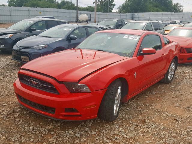 1ZVBP8AMXE5215087 - 2014 FORD MUSTANG RED photo 2