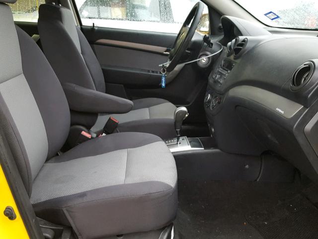 KL1TD66E09B611159 - 2009 CHEVROLET AVEO LS YELLOW photo 5