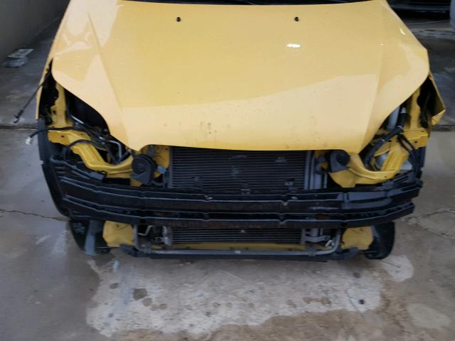 KL1TD66E09B611159 - 2009 CHEVROLET AVEO LS YELLOW photo 9
