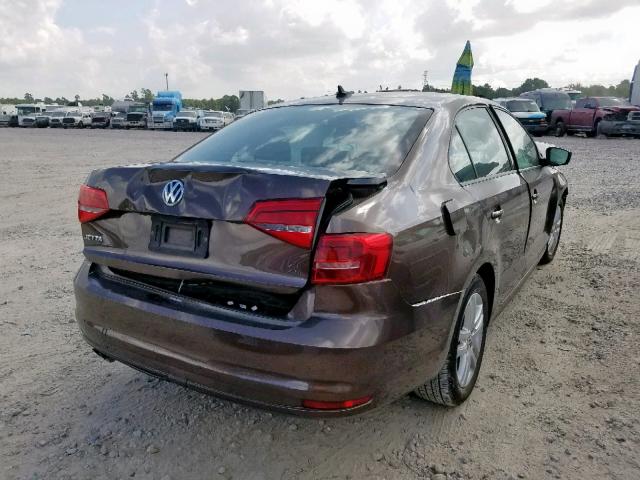 3VW2K7AJ4FM242196 - 2015 VOLKSWAGEN JETTA BASE 棕色 照片 4
