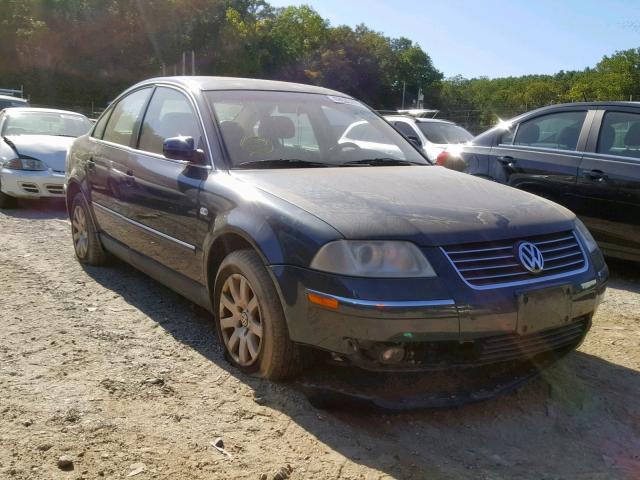 WVWPD63B02P173322 - 2002 VOLKSWAGEN PASSAT GLS BLUE photo 1